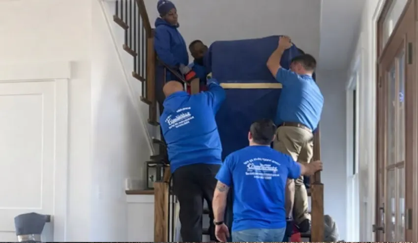 kingsmill movers in action